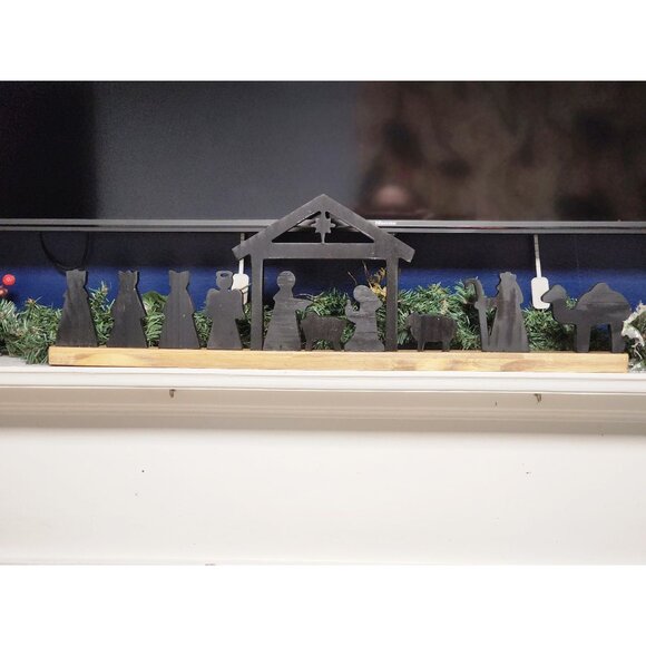 Handcrafted Wooden Nativity Scene Decor With Simple Silhouette Design - Picture 2 of 4